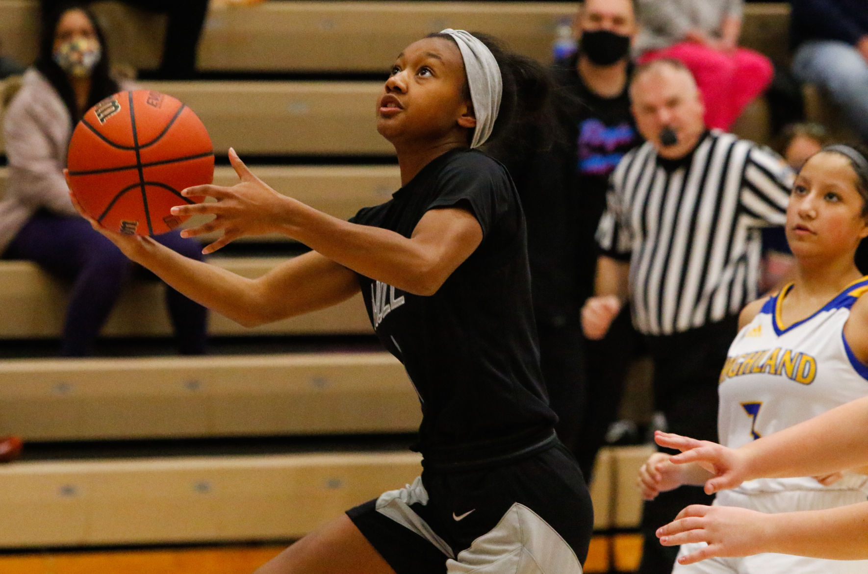 Gallery: Bishop Noll at Highland girls basketball